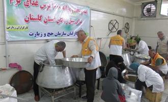 پخت و توزیع غذای گرم میان سیل زدگان خوزستان / توزیع روزانه 2 هزار وعده غذا در گلستان