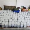 گزارش تصویری تهیه و پخت 100 وعده غذای گرم و ارسال محموله اهدایی (اقلام ضروری ) به سیل زدگان استان گلستان  - کارکنان سازمان حج و زیارت  